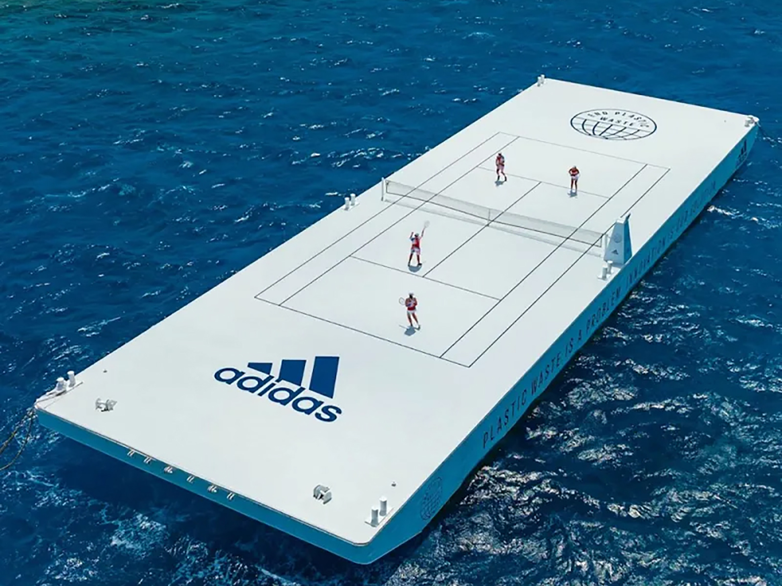 cancha de tenis flotante | Mito Sports Paraguay